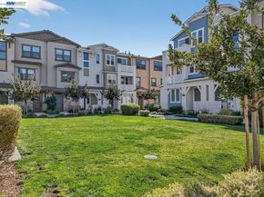 922 Noble Fir Ter 5, Sunnyvale CA 94086