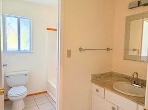 206 Park Ln, Richmond CA 94803