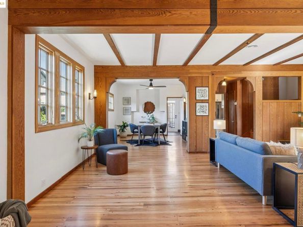 2749 E 17th St, Oakland CA 94601