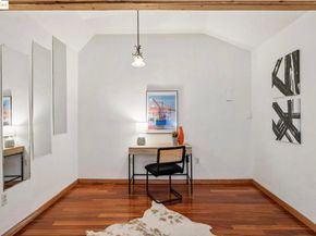 2749 E 17th St, Oakland CA 94601