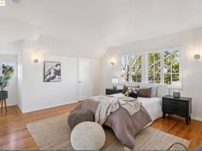 2749 E 17th St, Oakland CA 94601