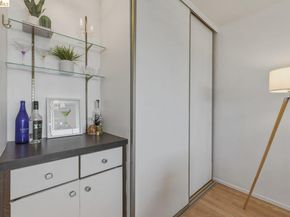 6 Commodore Dr C450, Emeryville CA 94608