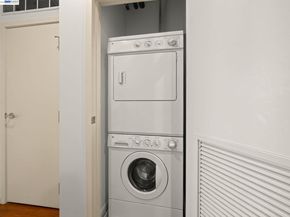 428 Alice St 336, Oakland CA 94607