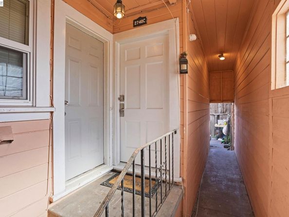 2740 73Rd Ave, Oakland CA 94605