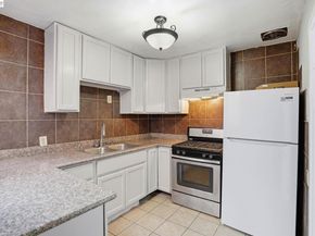 2740 73Rd Ave, Oakland CA 94605