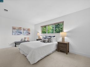 218 Mountaire Cir, Clayton CA 94517