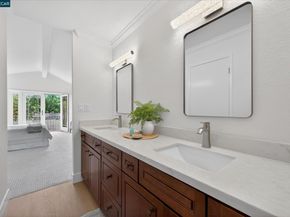 218 Mountaire Cir, Clayton CA 94517