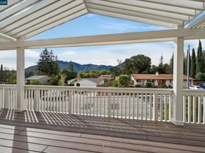 218 Mountaire Cir, Clayton CA 94517