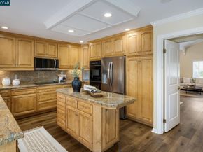 855 Columbine Ct, Danville CA 94526