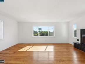 1532 Mariposa St, Richmond CA 94804