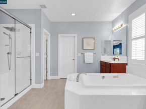 4999 Piper Glen Terrace, Dublin CA 94568