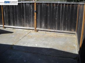 27666 Del Norte Ct, Hayward CA 94545