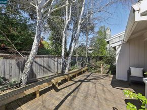 826 Augusta Dr, Moraga CA 94556