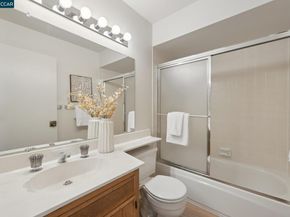 826 Augusta Dr, Moraga CA 94556