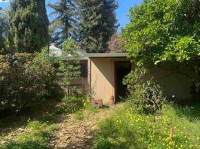 2533 Harrington Ave, Oakland CA 94601