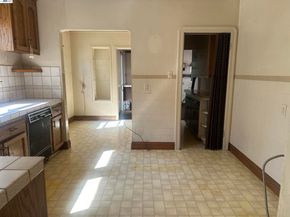 2533 Harrington Ave, Oakland CA 94601