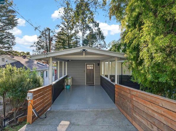 230 Fairlawn Dr, Berkeley CA 94708