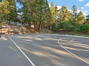 230 Fairlawn Dr, Berkeley CA 94708