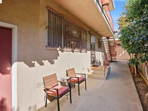 2550 Damuth St, Oakland CA 94602