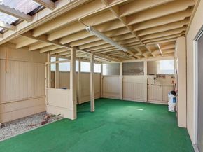 2550 Damuth St, Oakland CA 94602