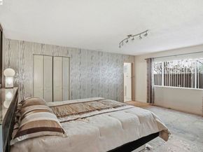 2550 Damuth St, Oakland CA 94602