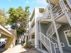 37168 Meadowbrook Cmn 304, Fremont CA 94536