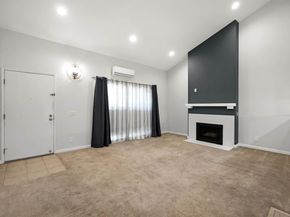 37168 Meadowbrook Cmn 304, Fremont CA 94536