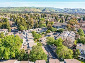 37168 Meadowbrook Cmn 304, Fremont CA 94536