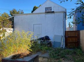 1124 63rd Street, Oakland CA 94608