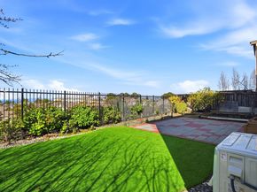 106 White Cap Cove, Hercules CA 94547