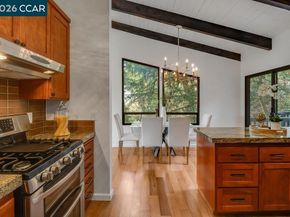 7875 Skyline Blvd, Oakland CA 94611