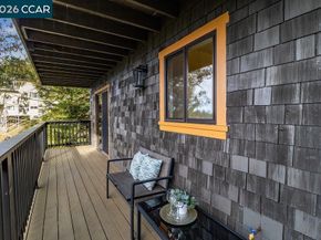 7875 Skyline Blvd, Oakland CA 94611