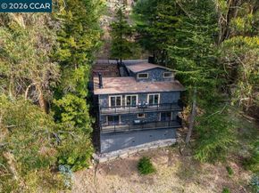 7875 Skyline Blvd, Oakland CA 94611