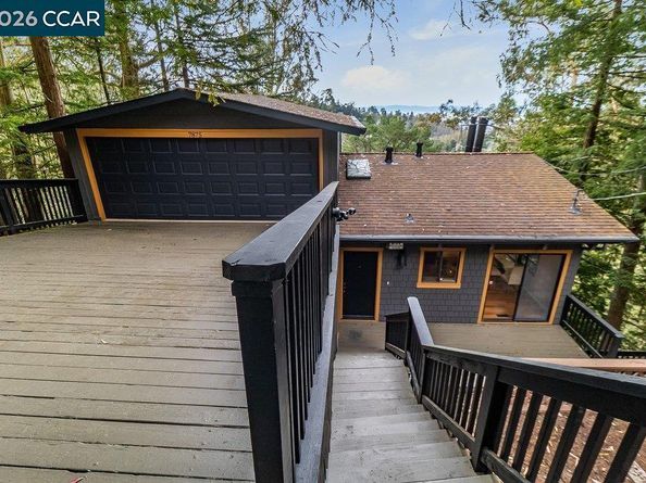 7875 Skyline Blvd, Oakland CA 94611