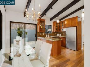 7875 Skyline Blvd, Oakland CA 94611