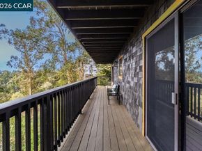 7875 Skyline Blvd, Oakland CA 94611