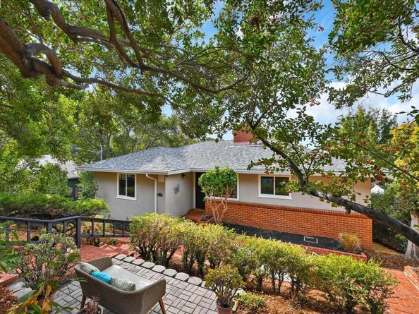 33 Buckeye Ave, Oakland CA 94618