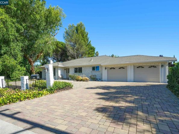 1517 Harlan Dr, Danville CA 94526