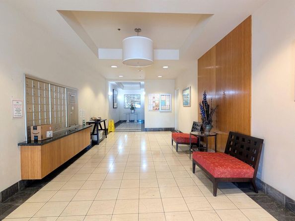 989 Webster St 645, Oakland CA 94607
