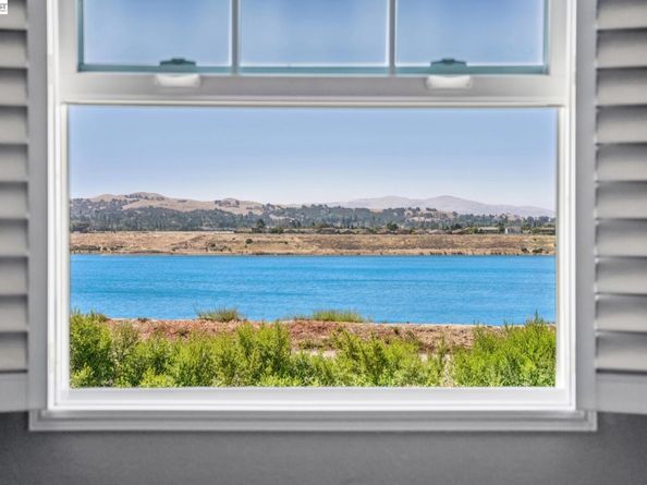 3158 Persimmon Cir, Pleasanton CA 94588