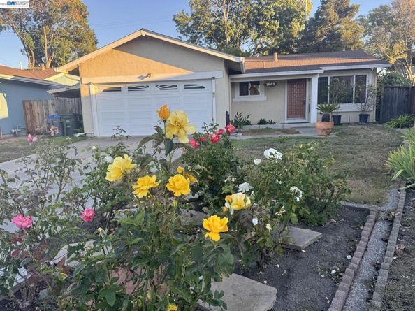 1603 Morgan St, Mountain View CA 94043
