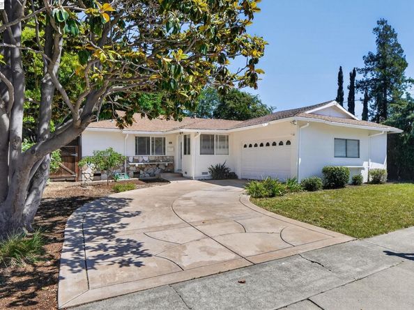 3436 Thunderbird Dr, Concord CA 94520