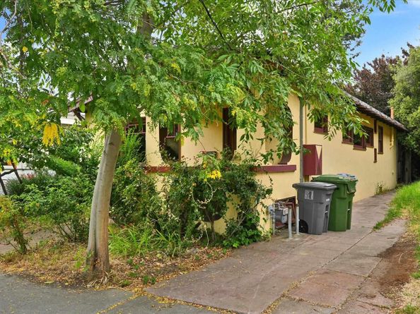 2219 Derby St, Berkeley CA 94705