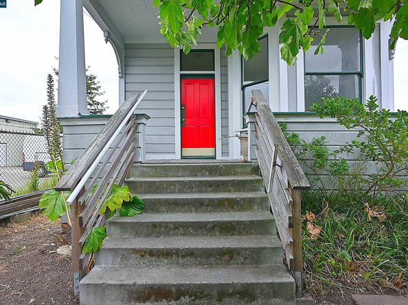 979 Grace Ave, Oakland CA 94608
