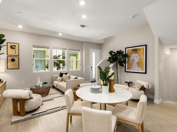 28930 Parkridge Loop 106, Hayward CA 94544