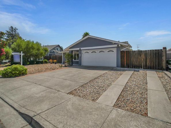 465 Swan Dr, Livermore CA 94551