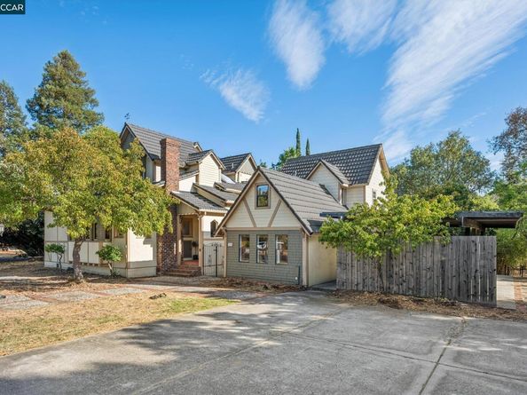 3386 Cowell Rd, Concord CA 94518