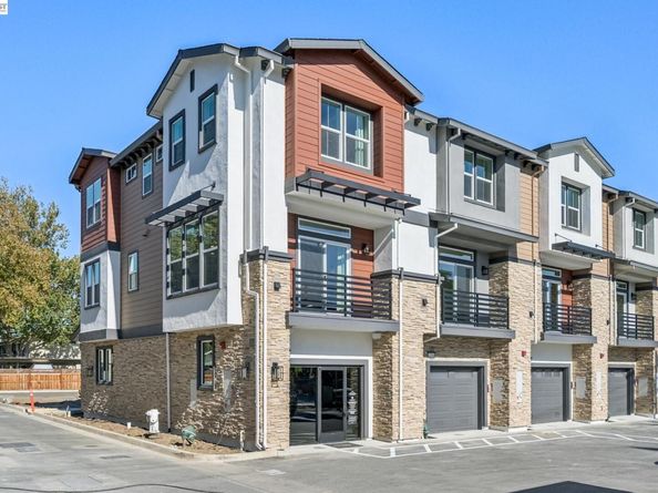 1216 Walters Ct, Concord CA 94520