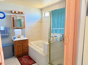 133 Meadowlark Way, Hercules CA 94547