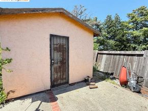 133 Meadowlark Way, Hercules CA 94547